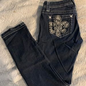 Miss Me Mid-rise easy skinny jeans